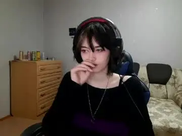 Chaturbate Adult Video Chat of leigharedcross