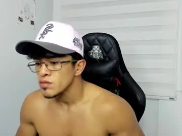 Chaturbate Live Porn of tom_kingfit