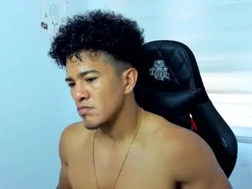 Chaturbate Live Porn of tom_kingfit