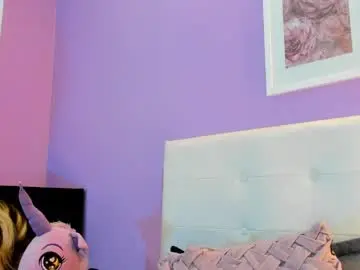 Chaturbate Watch Live Sex Cams of charlotte1117