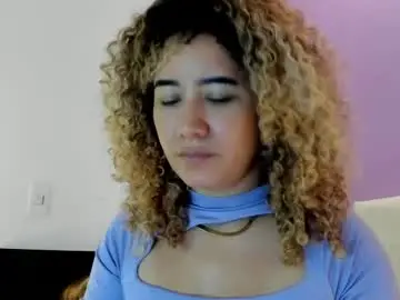 Chaturbate Watch Live Sex Cams of charlotte1117