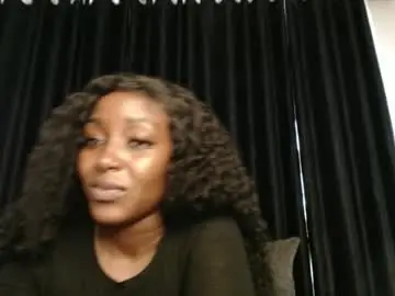 Chaturbate Live Porn of darktanqueen