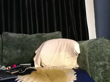 Chaturbate Free Live Porn of darktanqueen