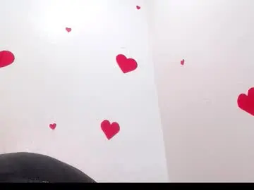 Chaturbate Live Sex Cam of julietavagina18