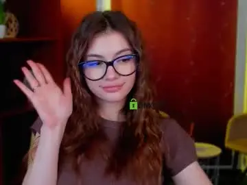 Chaturbate Best live sex cam show of mia_bamby1