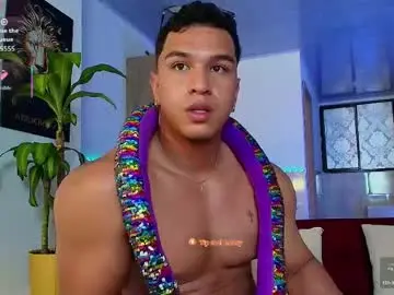 Chaturbate Live Sex Cam of taylor_johnn