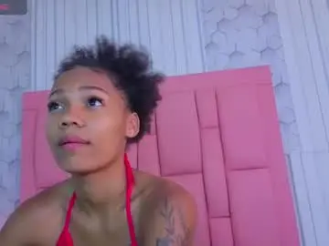 Chaturbate Live Porn of emelysweett
