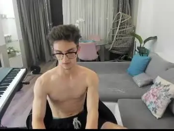 Chaturbate Best live sex cam show of johnnyk8