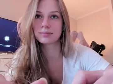 Chaturbate Live Porn of magic_couple13