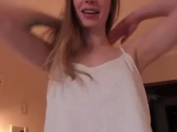 Chaturbate Sex Chat of magic_couple13