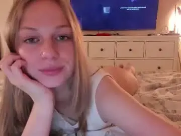 Chaturbate Sex Cam of magic_couple13