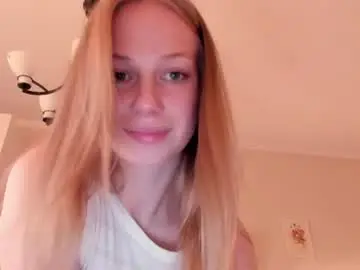 Chaturbate Sex Chat of magic_couple13