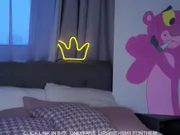 Chaturbate Live Sex of lipswithsmileonthem