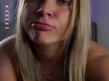 Chaturbate Sex Chat of lipswithsmileonthem