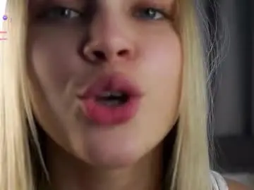 Chaturbate Watch Live Sex Cams of lipswithsmileonthem