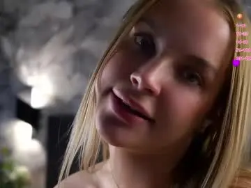 Chaturbate Live Porn of lipswithsmileonthem