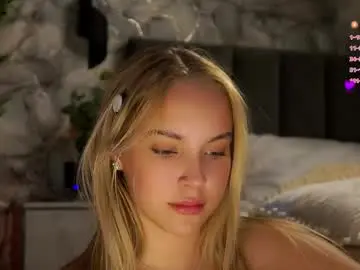 Chaturbate Watch Live Sex Cams of lipswithsmileonthem