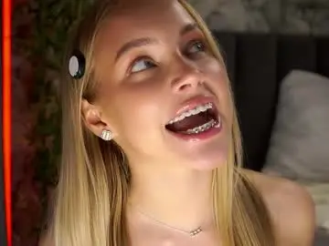 Chaturbate Watch Live Sex Cams of lipswithsmileonthem