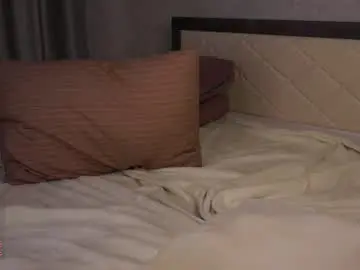 Chaturbate Live Porn of lipswithsmileonthem