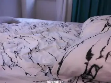 Chaturbate Sex Chat of lipswithsmileonthem