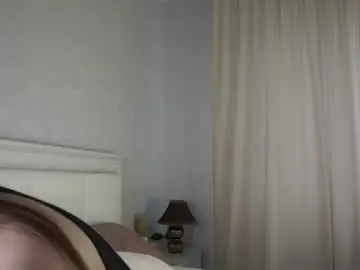 Chaturbate Watch Live Sex Cams of lipswithsmileonthem