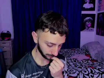 Chaturbate Sex Cam of santi_mateo