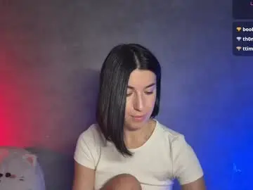 Chaturbate Sex Cam of smaillev
