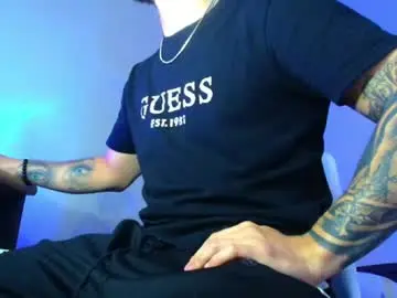 Chaturbate Live Sex Cam of xandercagex