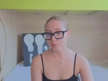 Chaturbate Live Sex of _yourhotangel_