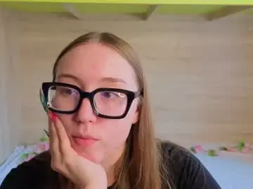 Chaturbate Free Porn Cam of _yourhotangel_
