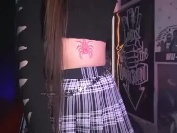 Chaturbate Live Sex of elle_uwu