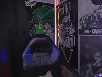 Chaturbate Best live sex cam show of elle_uwu