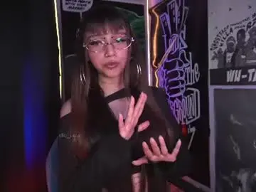 Chaturbate Adult Video Chat of elle_uwu
