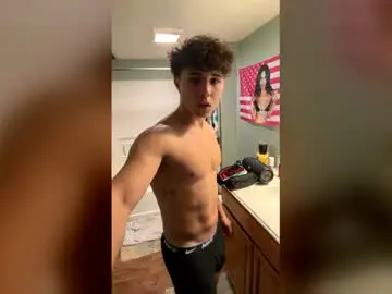 Chaturbate Live Sex Cam of itsleoblaze