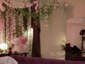 Chaturbate Live Sex Cam of morvelyn