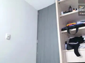 Chaturbate Adult Webcams of oskar_ford21