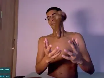 Chaturbate Best live sex cam show of pikashuu7u7