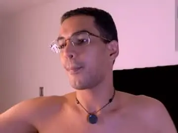 Chaturbate Live Sex of pikashuu7u7