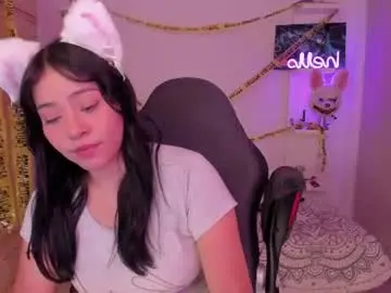 Chaturbate Live Sex Cam of saraowens1