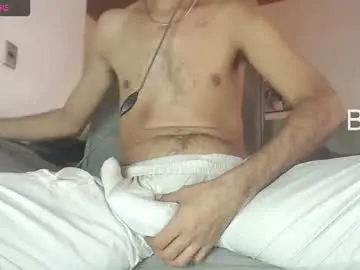 Chaturbate Best live sex cam show of tommy_c0rtez