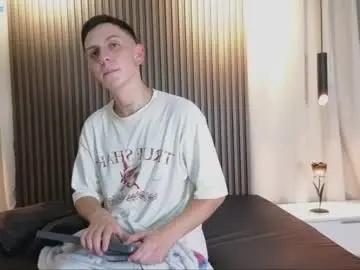 Chaturbate Sex Chat of liam_fiire