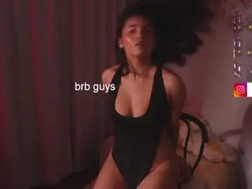Chaturbate Live Sex of melanieryann_