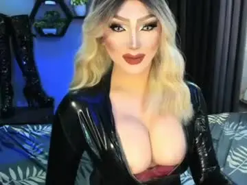 Chaturbate Live Sex Cam of misschannel4sub