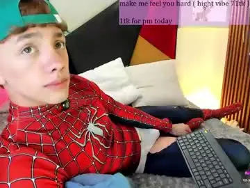 Chaturbate Live Sex Cam of timothy_ross