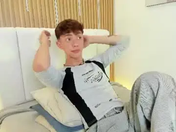 Chaturbate Live Sex Cam of timothy_ross