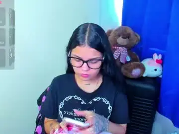 Chaturbate Nude Webcam of emma_boo_