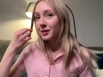 Chaturbate Live Sex Cam of princessmood