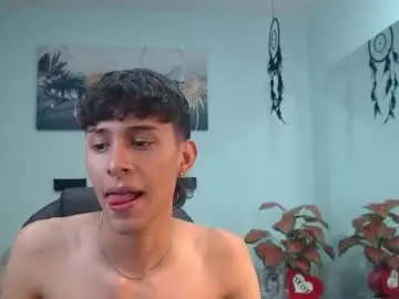 Chaturbate Best live sex cam show of draxblade