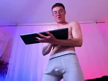Chaturbate Live Porn of glexiis_