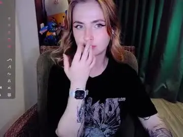 Chaturbate Live Sex Cam of shyfoxxxy